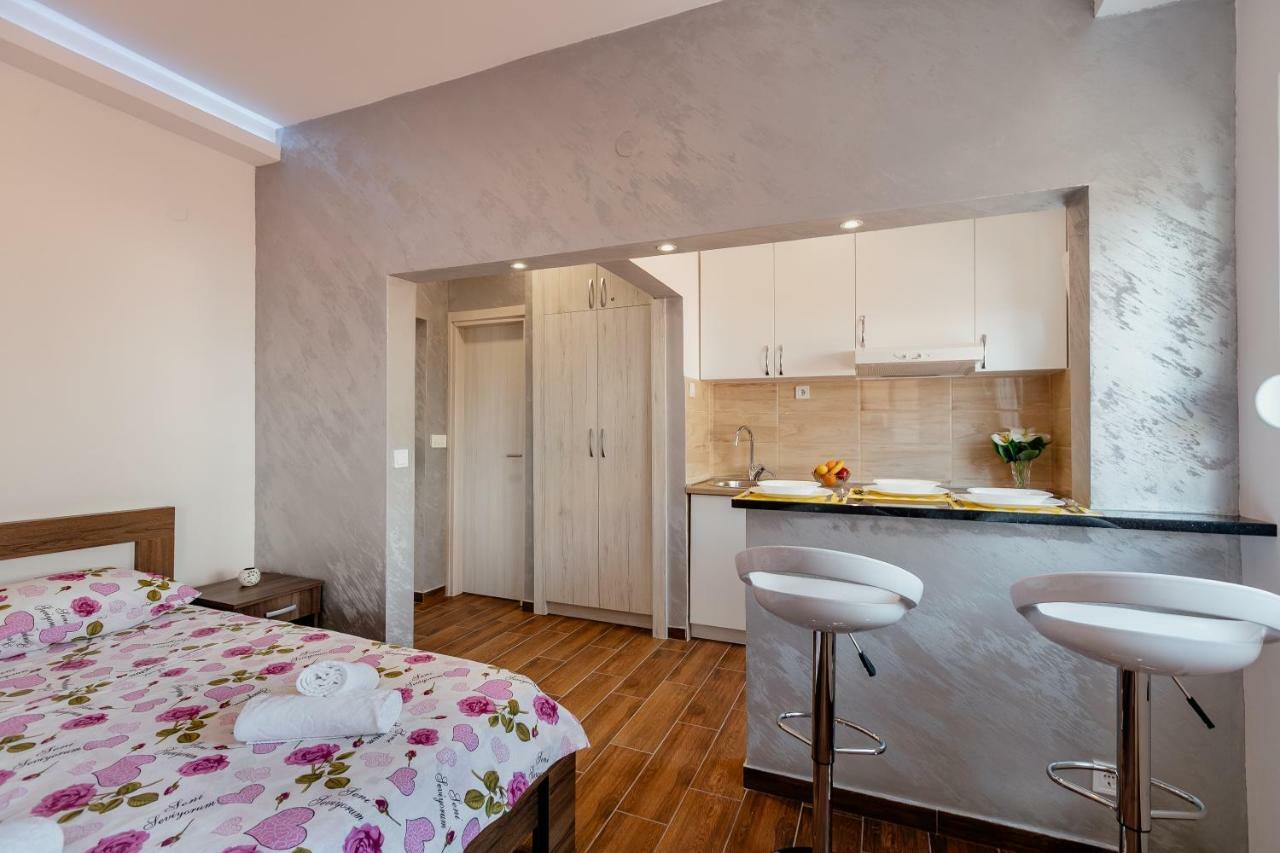 Apartman Mia Херцег-Нови Экстерьер фото